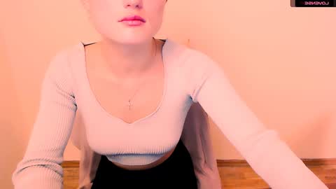 Snapshot of angelalice_ chatting on 17, 12, 2024 Alice online show from 17, 12, 2024