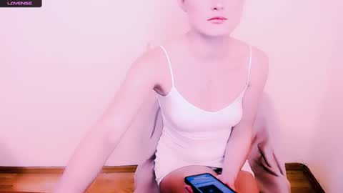 Snapshot of angelalice_ chatting on 19, 1, 2025 Alice online show from 19, 1, 2025