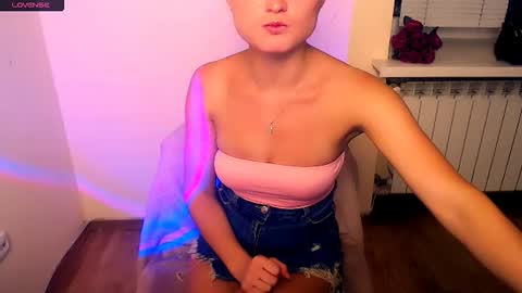 Snapshot of angelalice_ chatting on 20, 9, 2025 Alice online show from 20, 9, 2025