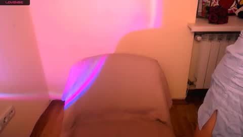 Snapshot of angelalice_ chatting on 29, 9, 2025 Alice online show from 29, 9, 2025