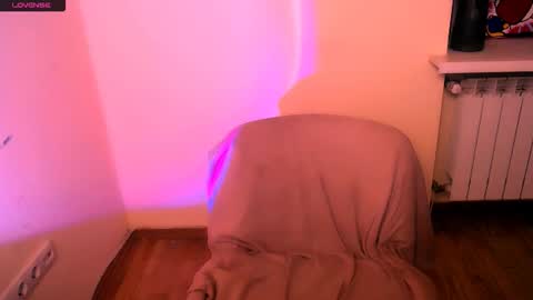 Snapshot of angelalice_ chatting on 1, 10, 2025 Alice online show from 1, 10, 2025
