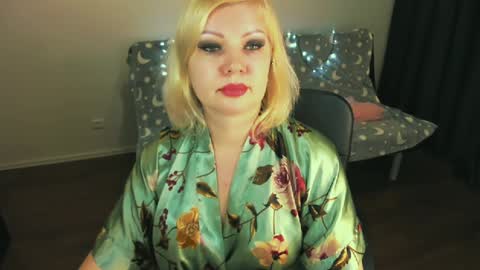 glow online show from 12, 1, 2025