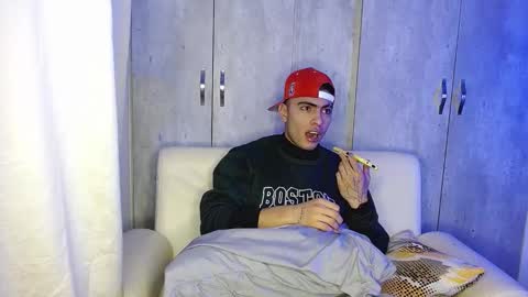 Snapshot of angelbacker22 chatting on 21, 1, 2025 angelbacker22 online show from 21, 1, 2025