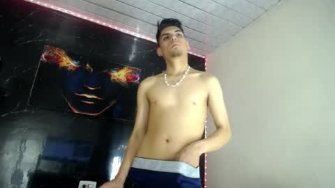Snapshot of angeldavid_889279 chatting on 6, 8, 2026 angeldavid_889279 online show from 6, 8, 2026