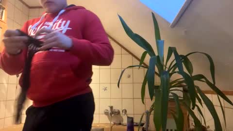 Snapshot of angeli1234o chatting on 1, 1, 2025 angeli1234o online show from 1, 1, 2025