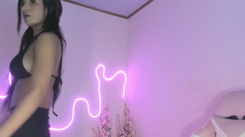 Snapshot of angeli_sexi chatting on 13, 1, 2025 Carolina online show from 13, 1, 2025