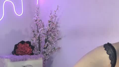 Snapshot of angeli_sexi chatting on 28, 2, 2025 Carolina online show from 28, 2, 2025