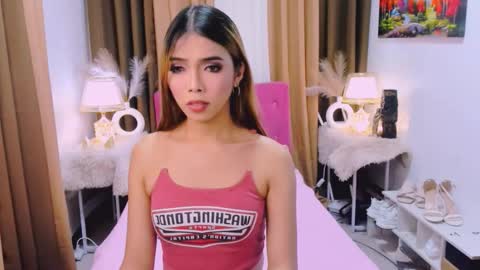 Snapshot of angelic076039 chatting on 4, 10, 2025 MISS PAU online show from 4, 10, 2025