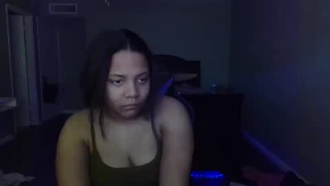 Snapshot of angelicaliusdomme chatting on 13, 10, 2025 Alius Angelic online show from 13, 10, 2025