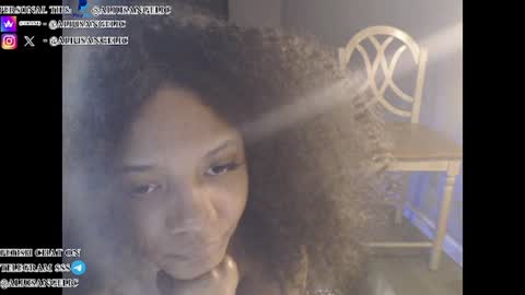 Snapshot of angelicaliusdomme chatting on 27, 10, 2025 Alius Angelic online show from 27, 10, 2025