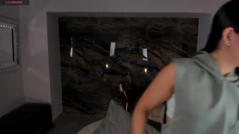 Snapshot of angelicavega_ chatting on 24, 2, 2025 Angelica Vega online show from 24, 2, 2025