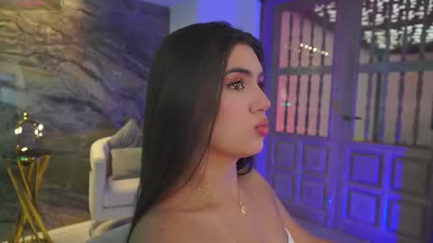 Snapshot of angelicavega_ chatting on 15, 9, 2025 Angelica Vega online show from 15, 9, 2025