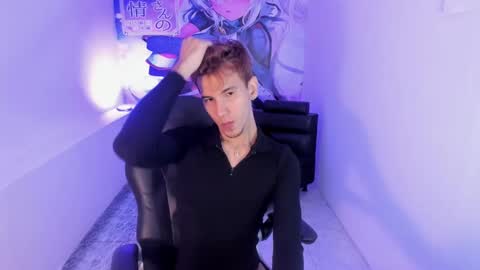 Snapshot of angelicious_boy chatting on 13, 9, 2025 ANGELICIOUS online show from 13, 9, 2025