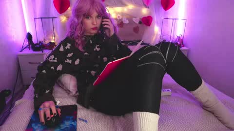 Snapshot of angelika_rouge chatting on 7, 3, 2026 Angelika Rouge online show from 7, 3, 2026