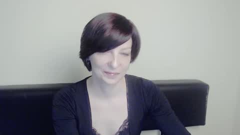 Angelina online show from 30, 1, 2025