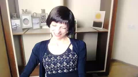 Angelina online show from 16, 9, 2025