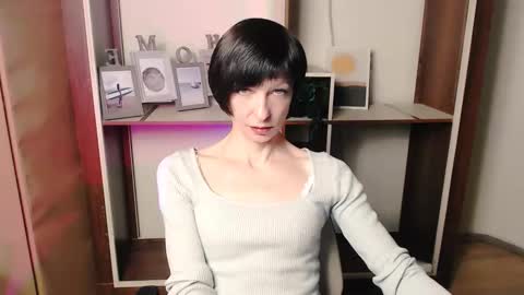 Angelina online show from 19, 11, 2025