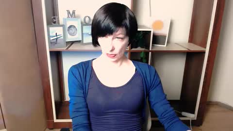 Angelina online show from 16, 12, 2025