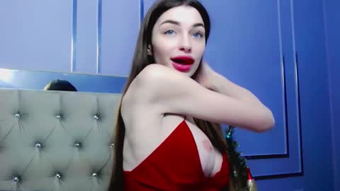 Snapshot of angelinawett chatting on 14, 12, 2025 Angelina online show from 14, 12, 2025