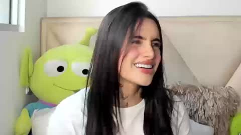 Angeline Smith  online show from 22, 9, 2025