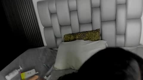 Snapshot of angeline_bleak chatting on 15, 11, 2025 angeline_bleak online show from 15, 11, 2025