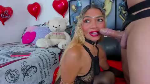 ANGELINE  YAMPOLL online show from 24, 6, 2026