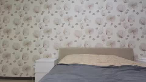 Snapshot of angelinejo chatting on 4, 12, 2025 Angel online show from 4, 12, 2025