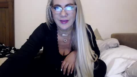 angelinna_12 online show from 13, 7, 2026