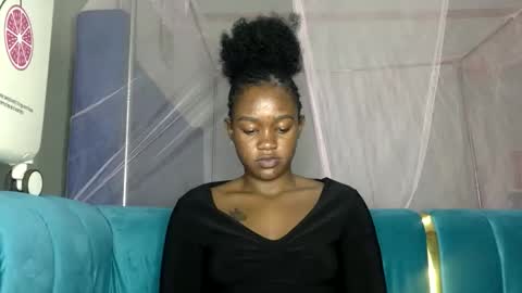 angelkyla online show from 18, 11, 2025