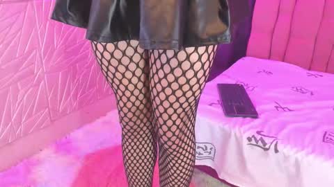 Snapshot of angellike_doll chatting on 16, 12, 2025 Angellike online show from 16, 12, 2025