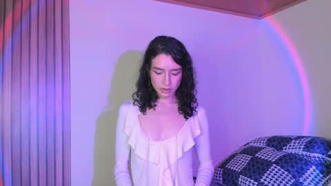Angellike online show from 7, 5, 2026
