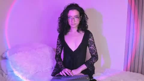 Snapshot of angellike_doll chatting on 13, 7, 2026 Angellike online show from 13, 7, 2026