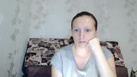 Snapshot of angellllsexy chatting on 27, 10, 2025 Galina online show from 27, 10, 2025