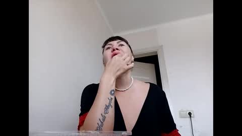 Snapshot of angelo4ek_olya chatting on 1, 3, 2025 Your dreams best breasts online show from 1, 3, 2025