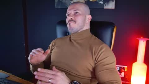 Snapshot of angeloeric chatting on 17, 12, 2024 BlackWolf online show from 17, 12, 2024