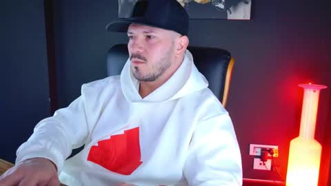 Snapshot of angeloeric chatting on 29, 12, 2024 BlackWolf online show from 29, 12, 2024