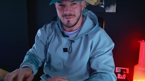 Snapshot of angeloeric chatting on 6, 1, 2025 BlackWolf online show from 6, 1, 2025