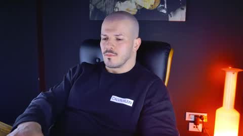 Snapshot of angeloeric chatting on 11, 1, 2025 BlackWolf online show from 11, 1, 2025