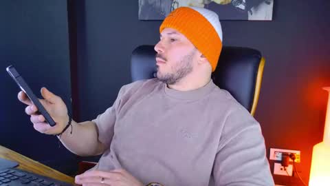 Snapshot of angeloeric chatting on 20, 1, 2025 BlackWolf online show from 20, 1, 2025