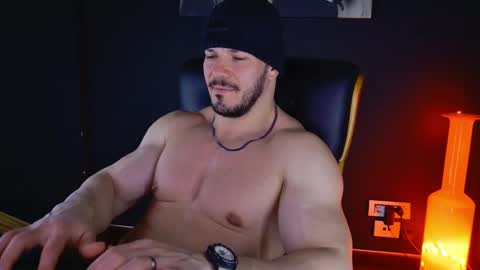 Snapshot of angeloeric chatting on 31, 1, 2025 BlackWolf online show from 31, 1, 2025