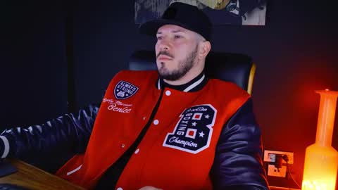 Snapshot of angeloeric chatting on 4, 2, 2025 BlackWolf online show from 4, 2, 2025