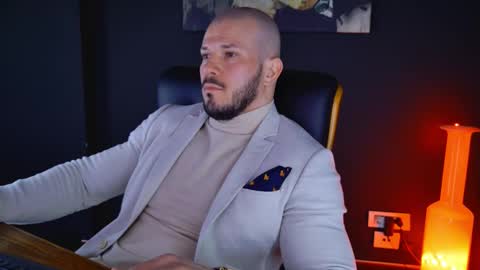 Snapshot of angeloeric chatting on 5, 2, 2025 BlackWolf online show from 5, 2, 2025