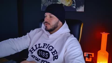 Snapshot of angeloeric chatting on 6, 2, 2025 BlackWolf online show from 6, 2, 2025