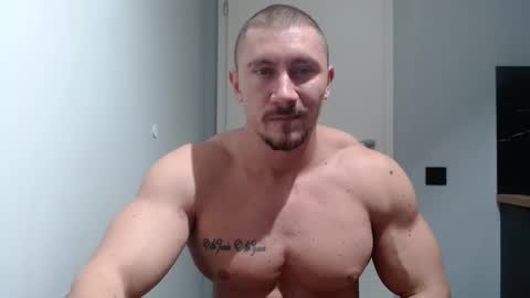  ------- SEX SHOW WITH GUYS AND GIRLS  MUSCLE SHOW online show from 2, 12, 2024