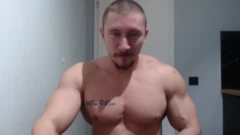  ------- SEX SHOW WITH GUYS AND GIRLS  MUSCLE SHOW online show from 10, 12, 2024