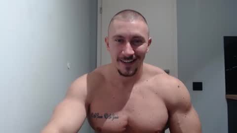  ------- SEX SHOW WITH GUYS AND GIRLS  MUSCLE SHOW online show from 30, 1, 2025