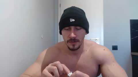  ------- SEX SHOW WITH GUYS AND GIRLS  MUSCLE SHOW online show from 13, 2, 2025