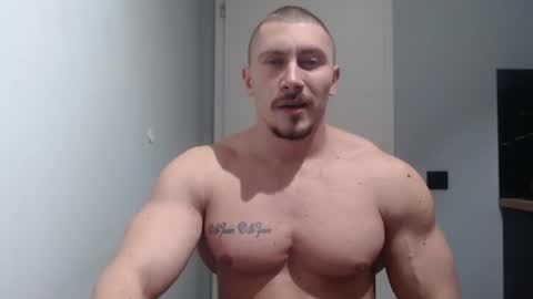  ------- SEX SHOW WITH GUYS AND GIRLS  MUSCLE SHOW online show from 22, 2, 2025