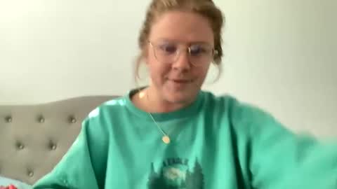 Snapshot of angeloflight273360 chatting on 9, 1, 2025 Angel of Light online show from 9, 1, 2025