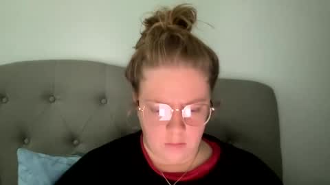 Snapshot of angeloflight273360 chatting on 15, 1, 2025 Angel of Light online show from 15, 1, 2025